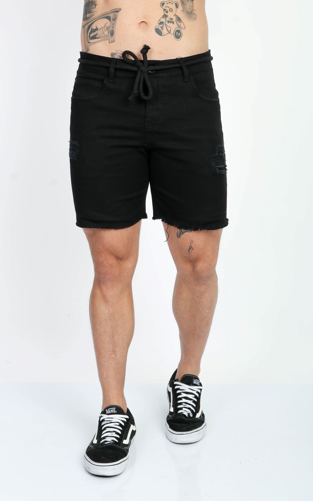 Bermuda Sarja Slim Fit Curta